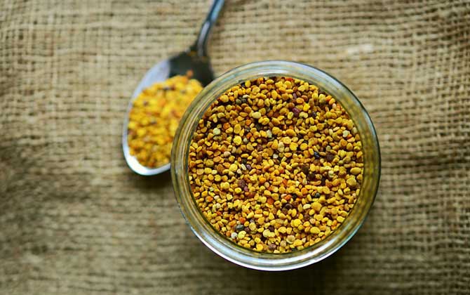 蜂花粉的作用與功效有哪些?經常吃些蜂花粉,這7個好處跑不了! 蜂花粉