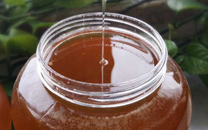 薰衣草蜜的作用與功效及食用方法 薰衣草蜜