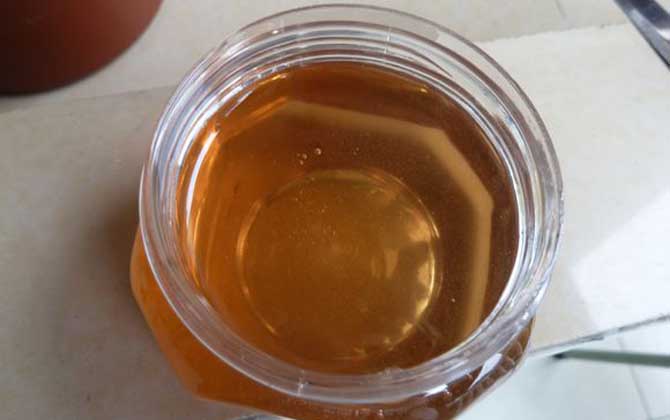 蜂蜜酒的功效與作用及簡單做法 蜂蜜酒