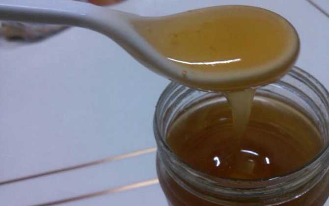 菊花茶加蜂蜜有什么好處和禁忌? 蜂蜜