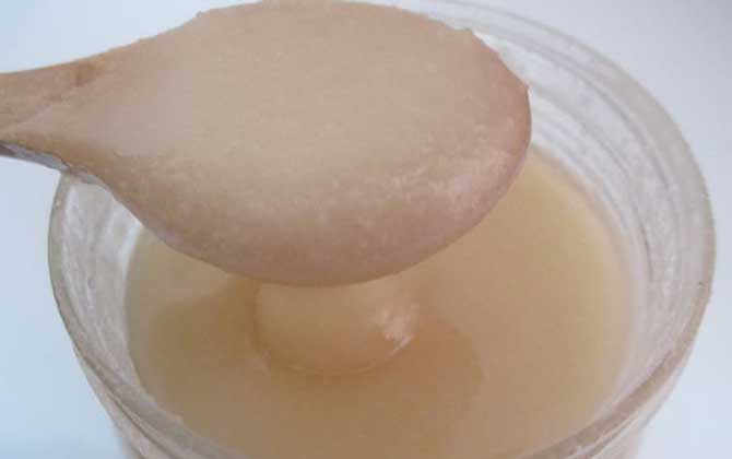 蜂蜜涂臉的正確方法及注意事項 蜂蜜涂臉