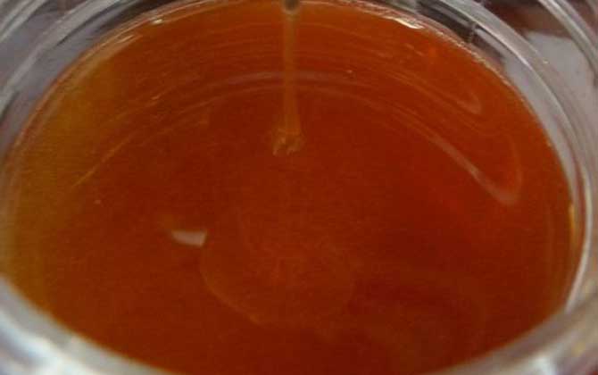 蜂蜜涂臉的正確方法及注意事項 蜂蜜涂臉