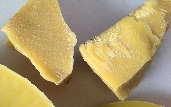 蜂蠟和蜂膠的區(qū)別 蜂蠟
