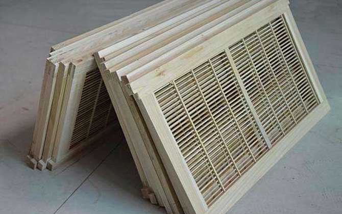 活框蜂箱有哪些優(yōu)點和缺點? 活框蜂箱