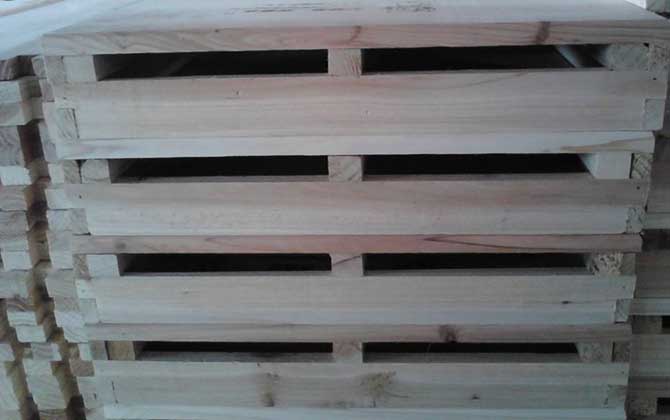 蜂箱的尺寸設計與制作方法 蜂箱