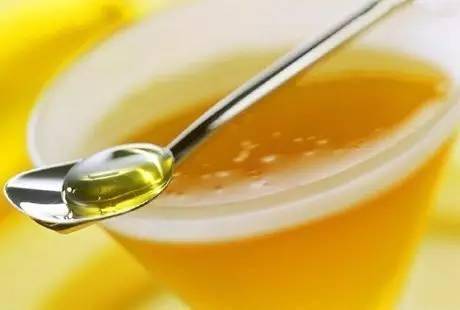 蜜蜂怎么分辨是蜂王(如何判斷蜂群中是否有蜂王) 蜜蜂怎么分辨是蜂王(如何判斷蜂群中是否有蜂王)