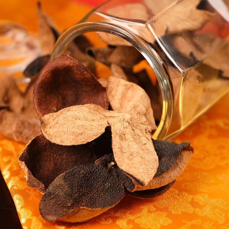 陳皮蜂蜜水的功效(陳皮加蜂蜜泡水的功效及做法) 陳皮蜂蜜水的功效(陳皮加蜂蜜泡水的功效及做法)