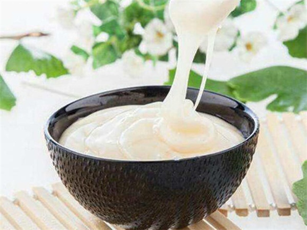 什么是黑蜂雪蜜(黑蜂雪蜜的作用與功效) 什么是黑蜂雪蜜(黑蜂雪蜜的作用與功效)