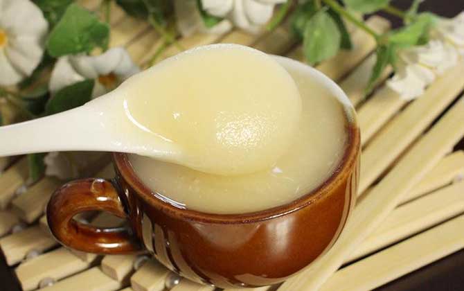 雪蜜是蜂蜜么(雪蜜和蜂蜜有什么的區別)) 雪蜜是蜂蜜么(雪蜜和蜂蜜有什么的區別))