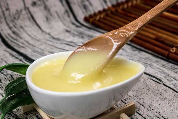 蜂王漿如何保存(蜂王漿的保存方法) 蜂王漿如何保存(蜂王漿的保存方法)