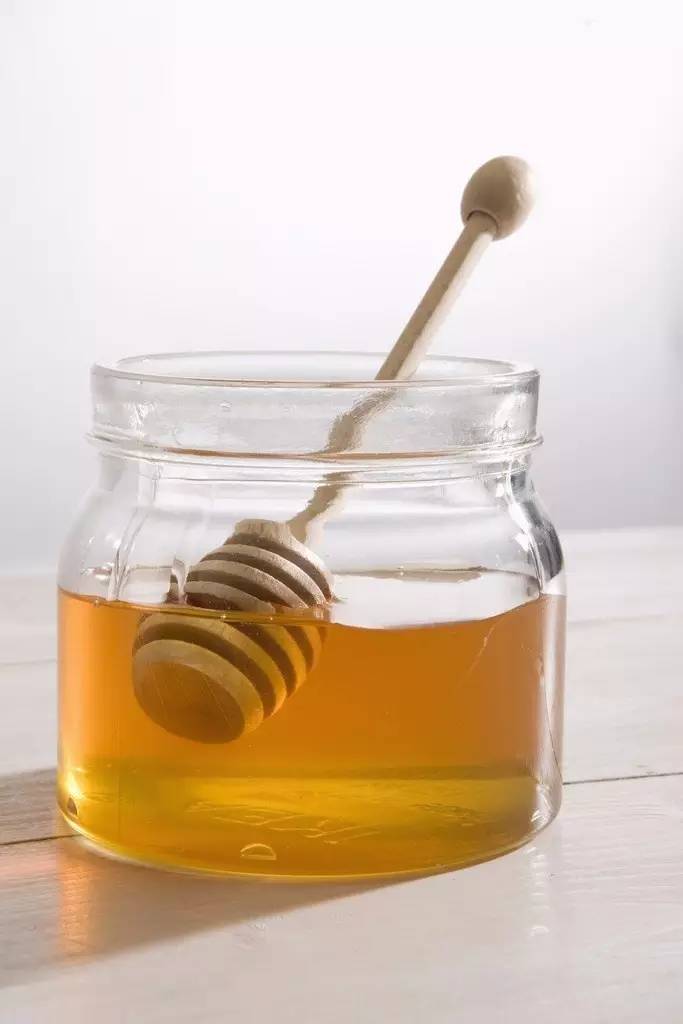 蜜蜂為什么要保護蜂王(蜜蜂保護蜂王的原因) 蜜蜂為什么要保護蜂王(蜜蜂保護蜂王的原因)