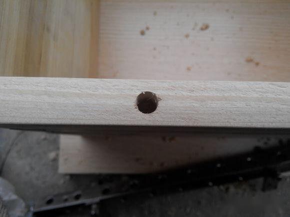 買了一只蜂王和20只工蜂能發(fā)展起來嗎(一只中蜂王配二十只工蜂能帶動發(fā)展) 買了一只蜂王和20只工蜂能發(fā)展起來嗎(一只中蜂王配二十只工蜂能帶動發(fā)展)