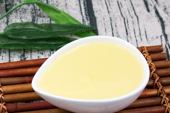 蜂王漿含量最高的是哪種物質（蜂王漿中的主要成分是什么）