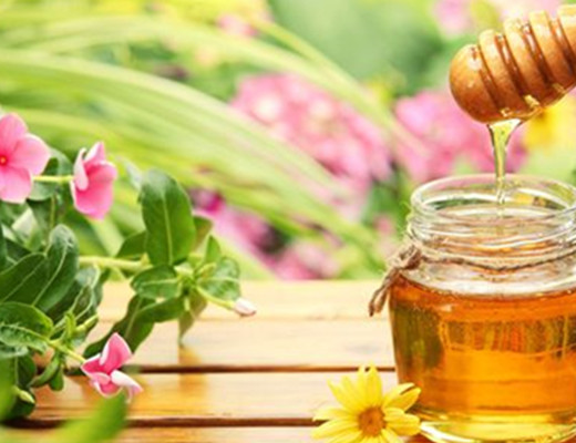 蜂蜜是深顏色的好還是淺顏色的好(什么顏色的蜂蜜好) 蜂蜜是深顏色的好還是淺顏色的好(什么顏色的蜂蜜好)