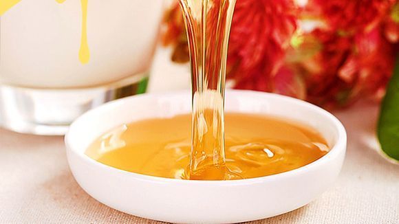 蜜紐康和康維他蜂蜜哪個(gè)好（蜜紐康和康維他蜂蜜的對(duì)比）