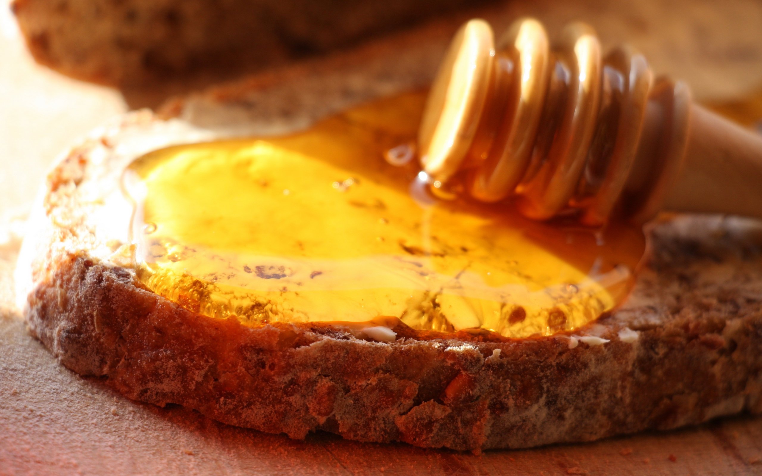 雄蜂能活多久(雄蜂的壽命是多長時(shí)間) 雄蜂能活多久(雄蜂的壽命是多長時(shí)間)