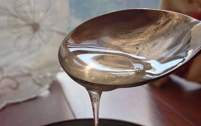 喝蜂蜜水要注意這7大禁忌，別不當(dāng)回事，喝錯(cuò)了反而對(duì)健康不利！