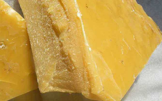 蜂蠟的作用與功效有哪些？不但能抗菌消炎，而且還能美容養顏！