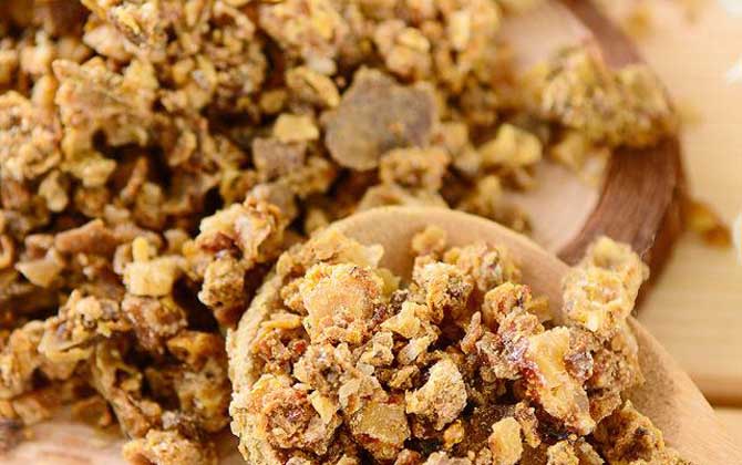 長(zhǎng)期吃蜂膠的好處和壞處